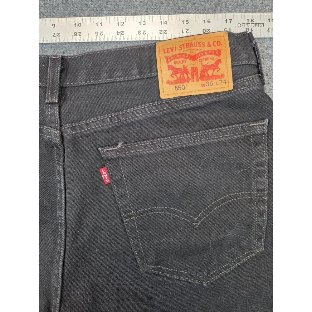 Levis thanks stopping